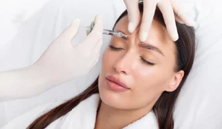 تاریخچه تزریق بوتاکس و فوائد آن